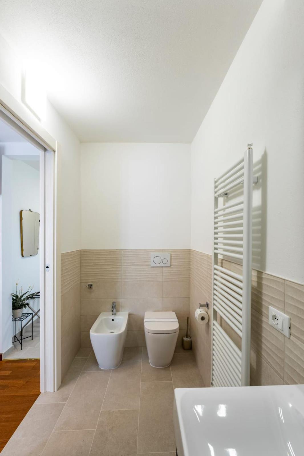Due Maesta Home Reggio Emilia Exterior foto